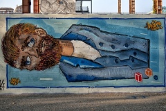 wall18sm